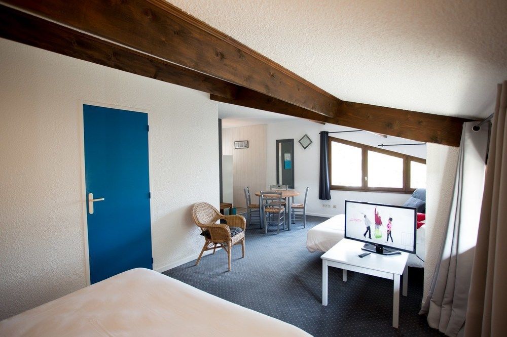 Hotel Les Jardins De L'Ocean - Climatise Biscarrosse-Plage Exterior foto